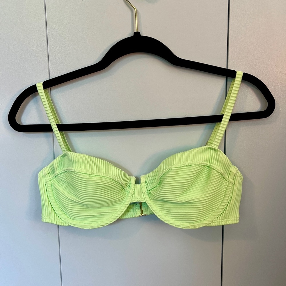 Hollister bikini top
